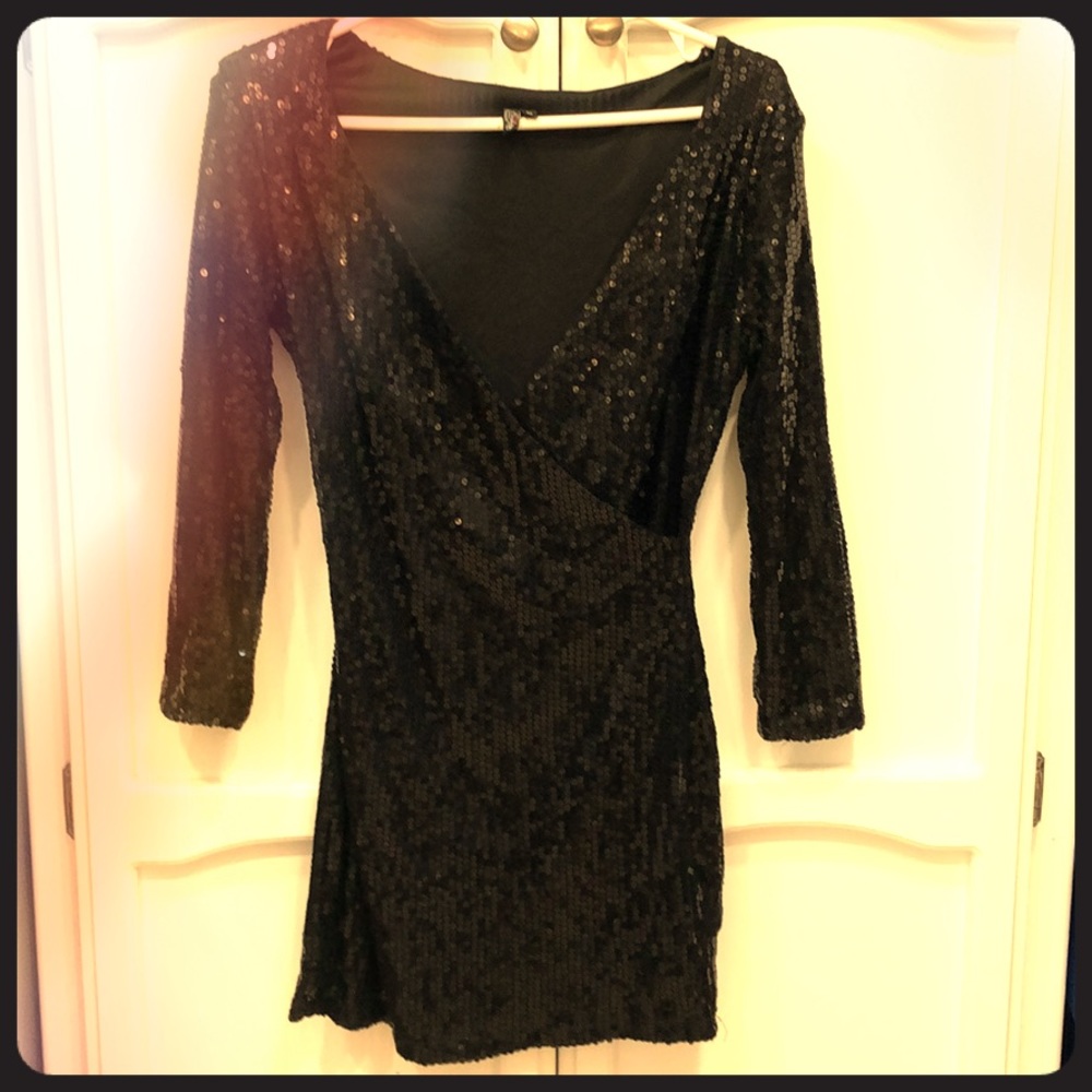 Black Sequins Party Dress | Long Sleeve